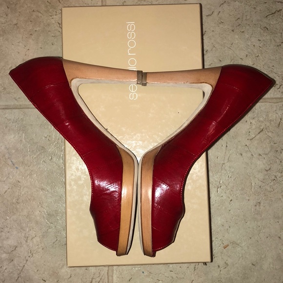 Sergio Rossi Pelle Anguilla red heels - Picture 2 of 6